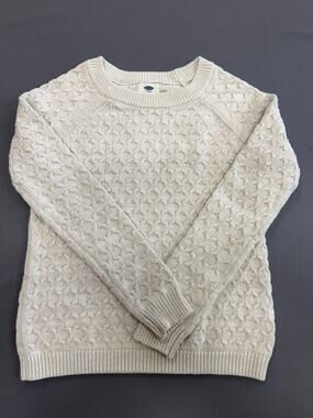 Old Navy Women's Cable Knit Sweater Size M Gray Crew Neck Pullover Long Sle